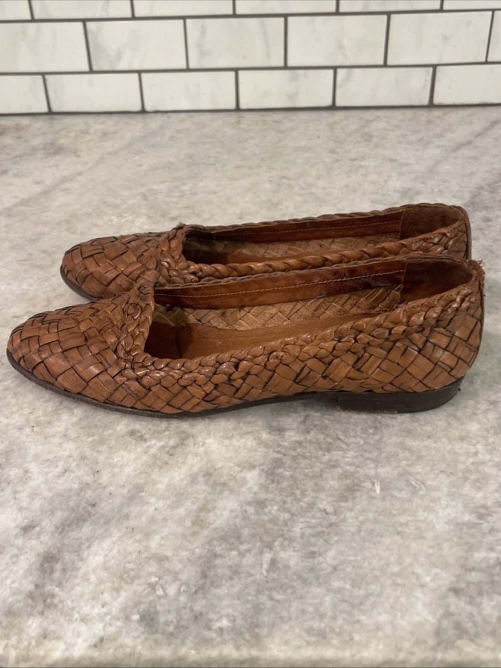 Cole Haan Flats Womens Size 7AA Brown Braided Shoes Leather Woven Slip On Italy - Picture 7 of 8
